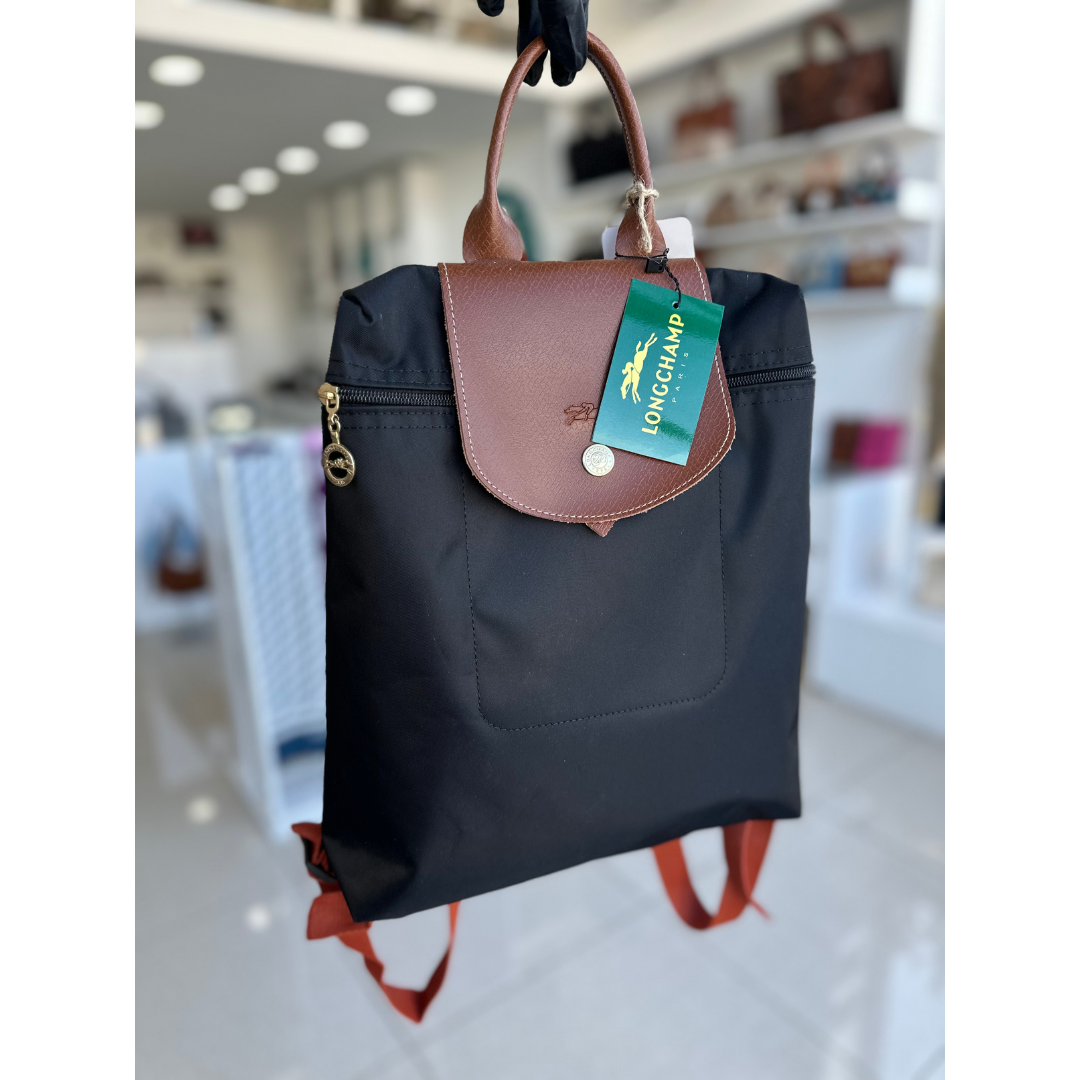 Longchamp sırt çantası